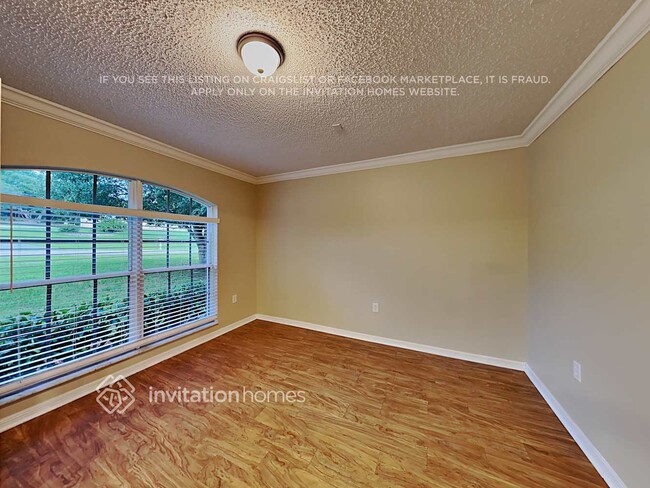 Building Photo - 894 Westline Ave