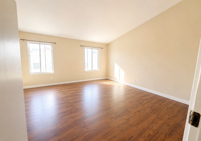 Master Bedroo - 4058 Mahaila Ave
