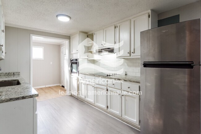 Foto del edificio - 1761 50th St Ensley