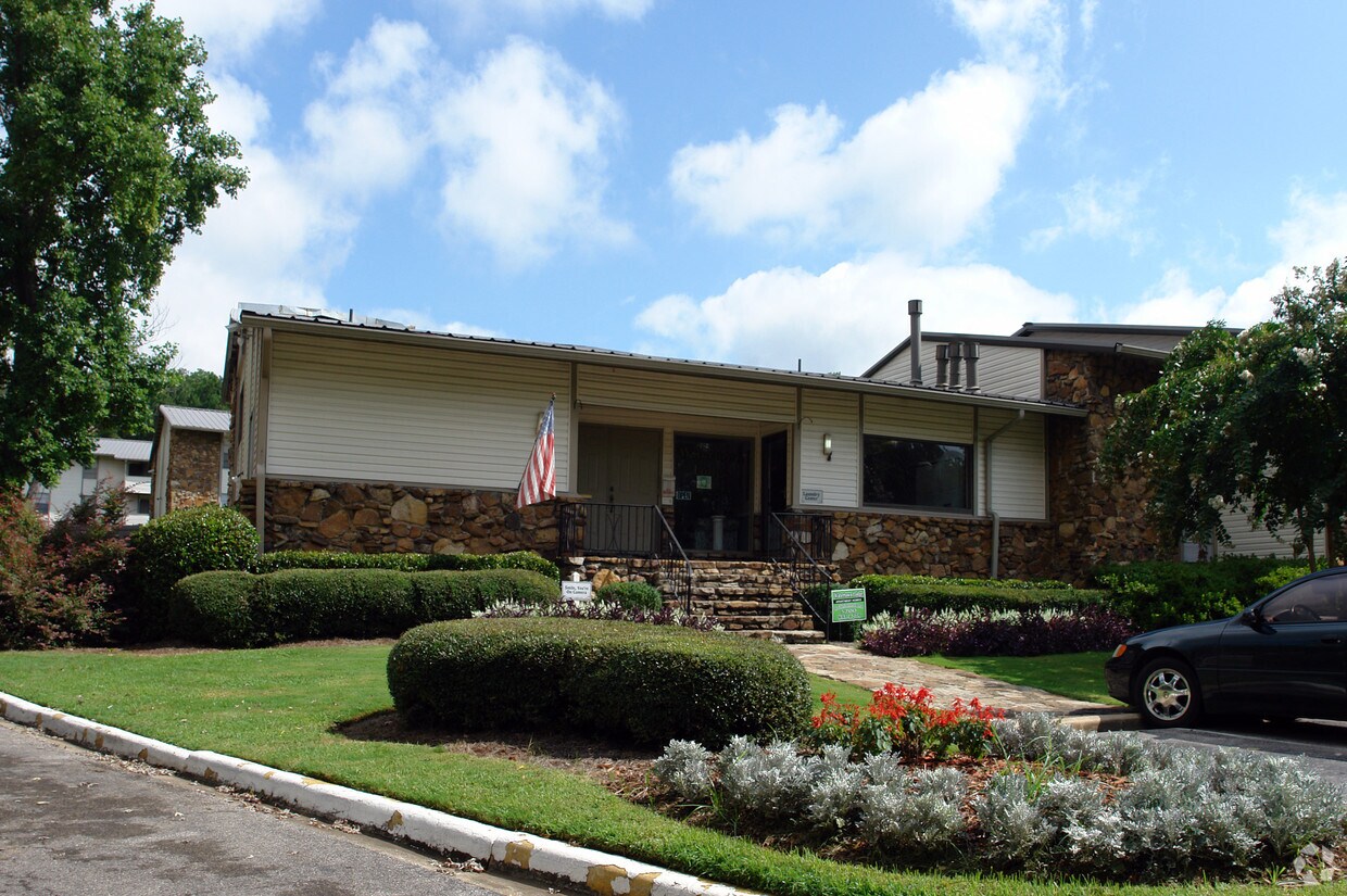 Ascot Place Apartments Birmingham, AL