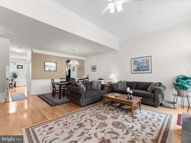 Building Photo - 8818 Lew Wallace Rd