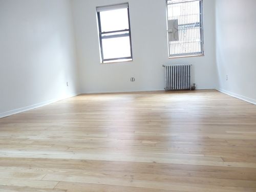 Foto principal - 415 W 47th St