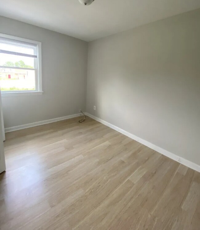 Foto del edificio - COMING SOON - 2 Bedroom Rental in Temple Hills