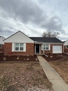 Beautifully renovated single story 2b/1b - Beautifully renovated single story 2b/1b House