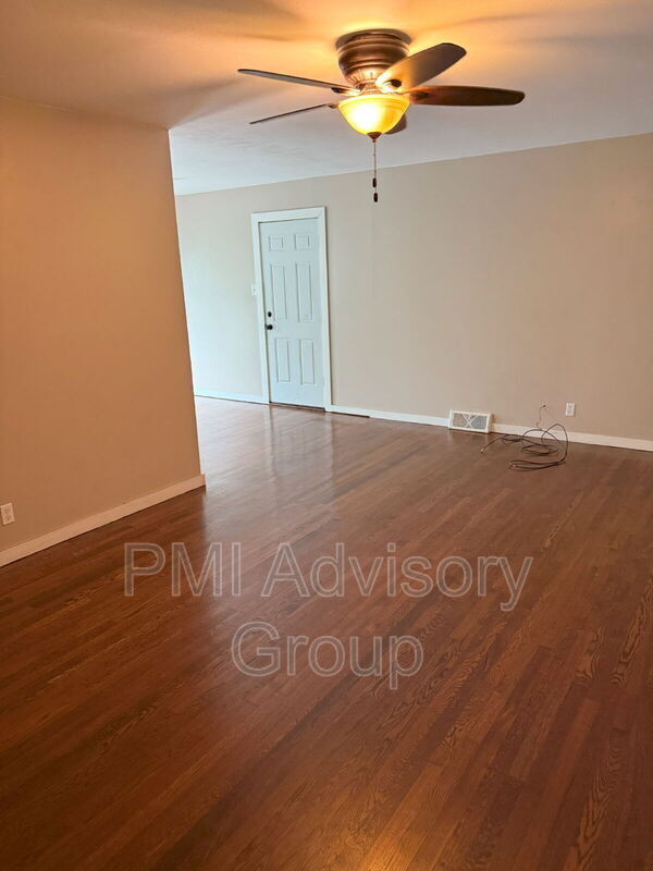 Foto del edificio - 5701 SW 15th St