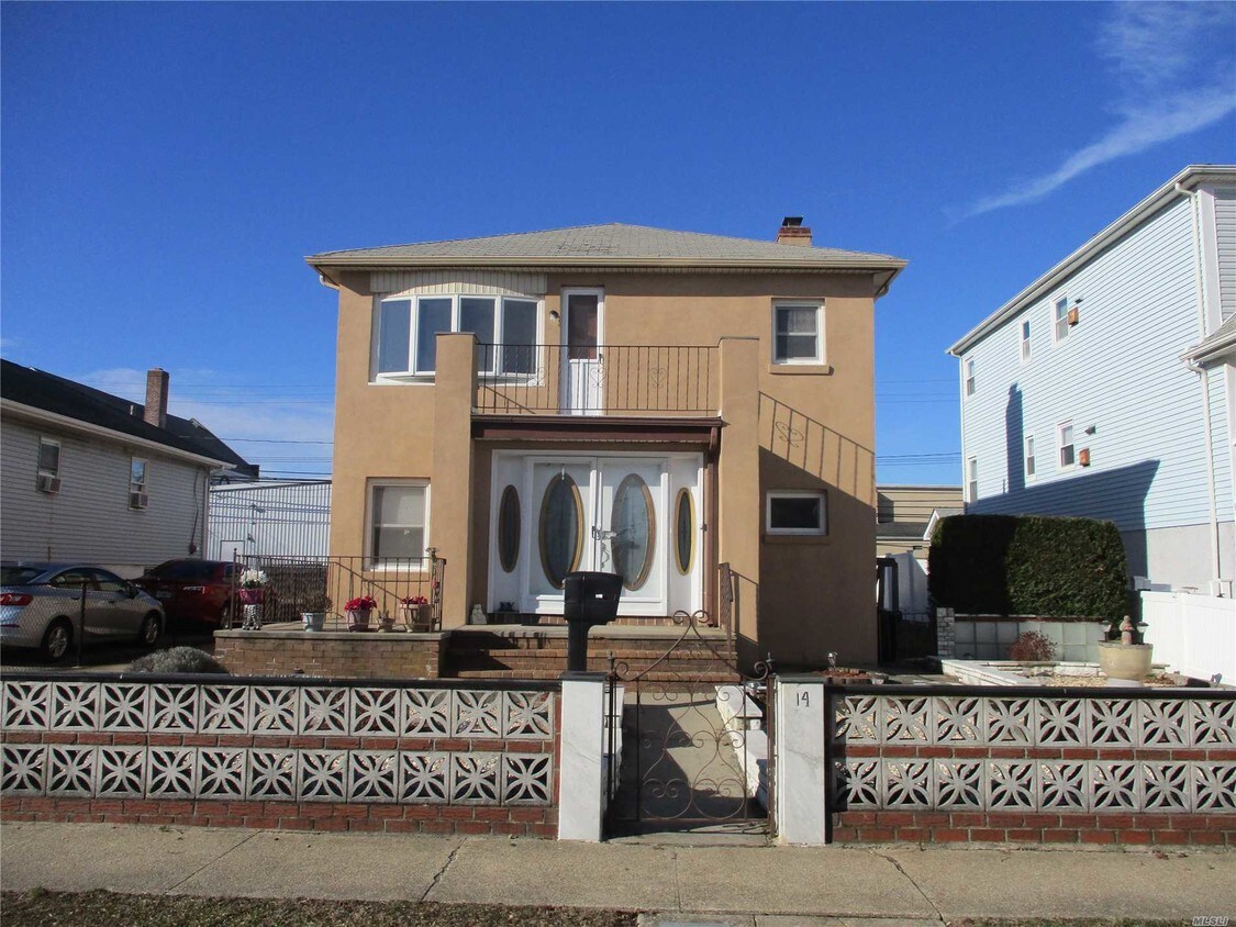 Primary Photo - 14 Parma Rd