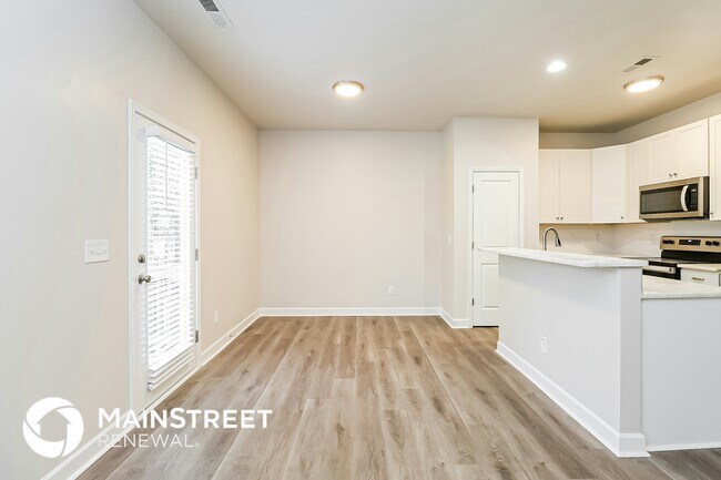 Foto del edificio - 106 S Elm St