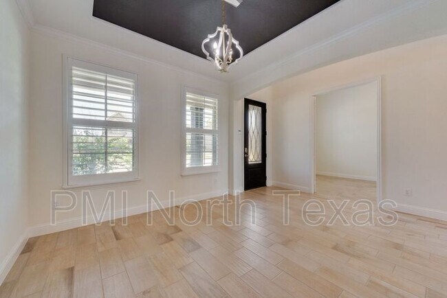 Building Photo - 150 Darian Dr