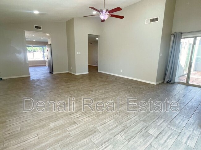 Building Photo - 2053 S Paseo Loma