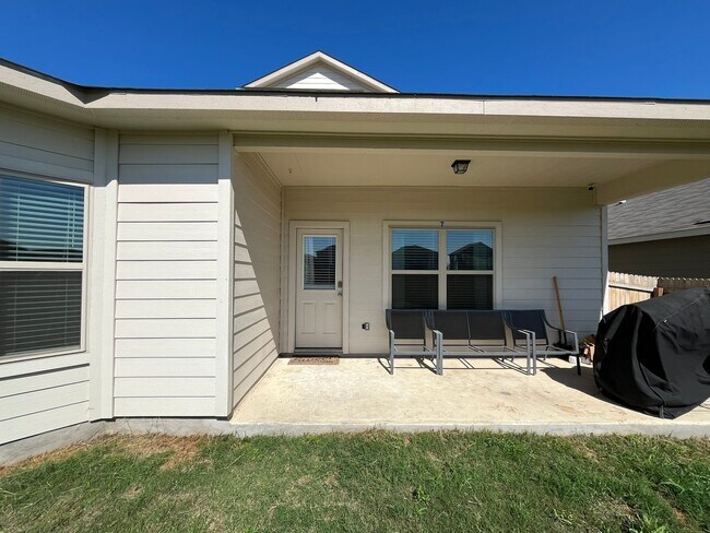 Building Photo - 7923 Navarro Mls