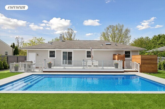 Building Photo - 53 Windward Way