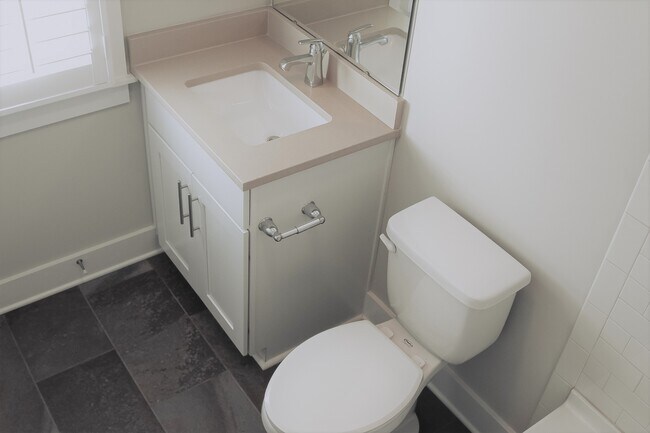 Second Bedroom Bathroom - 119 Grandin Rd