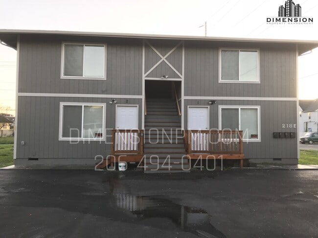 Foto del edificio - 218 N E St