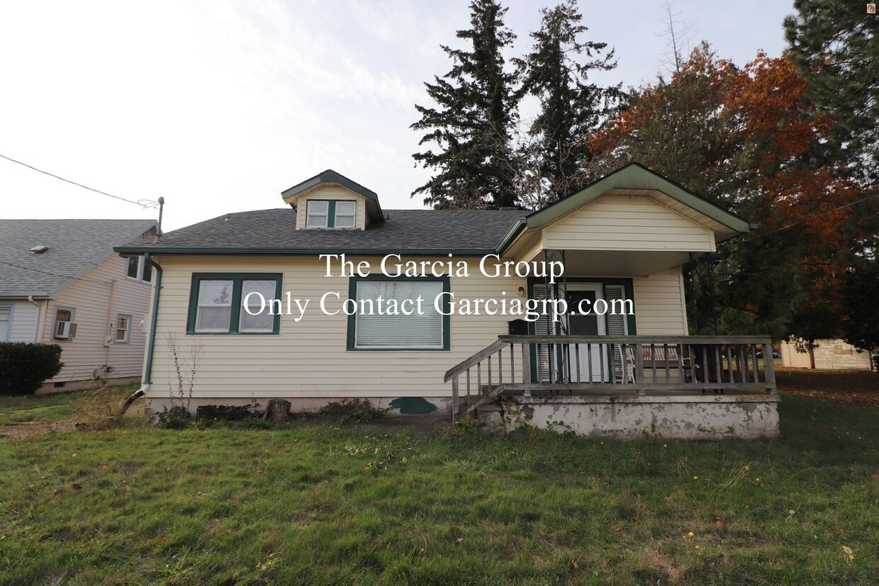 Primary Photo - Great 3 bedroom 1 bathroom single family h...