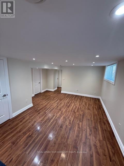 Building Photo - 10 Fallingdale Crescent