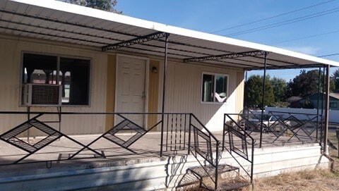 Building Photo - 1410 Elm Street