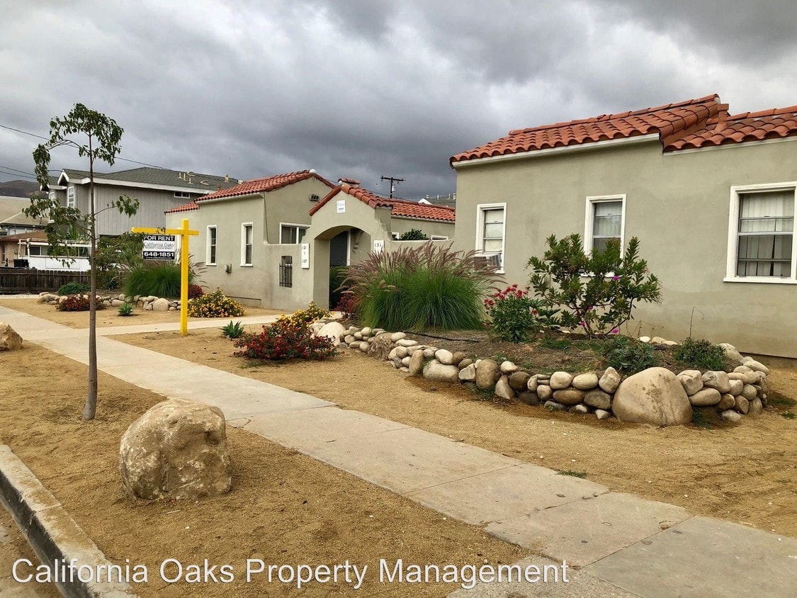 121137 El Medio St, Ventura, CA 93001 Room for Rent in Ventura, CA