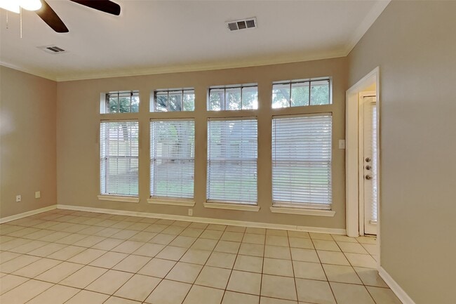 Building Photo - 7711 Thorncreek Way