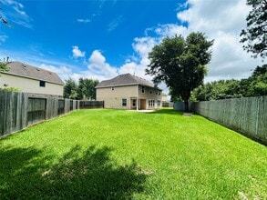 Building Photo - 2306 Emerald Stone Ct
