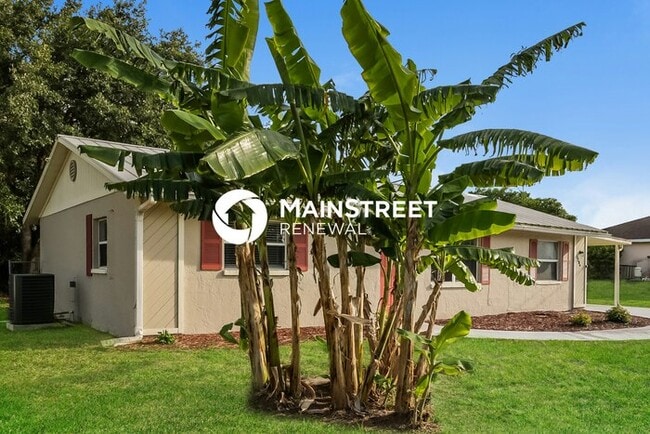 Building Photo - 3 Bedroom Pet-Friendly Home in Lehigh Acres, FL with Main Street Renewal