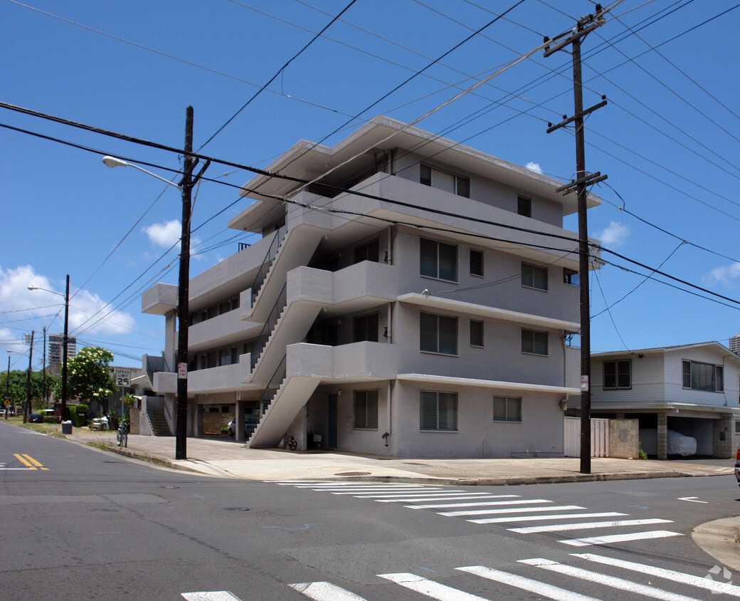 Building Photo - Waiola Apartments