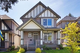 Building Photo - 14948-14960 60 Ave