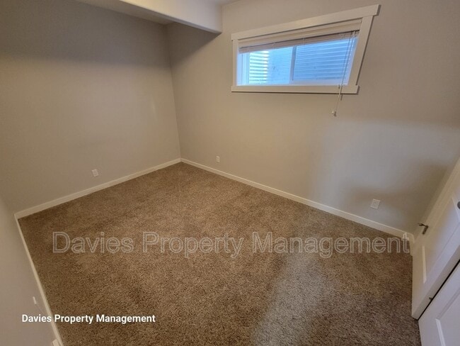 Building Photo - 5606 Greenough Cape NW