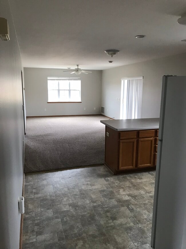 Living room - 1113 Homestead Dr
