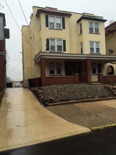 Foto del edificio - 810 North Harrison Street