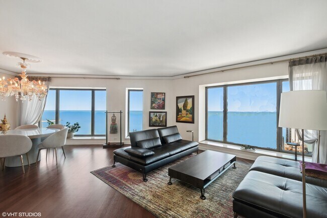 Building Photo - 950 N Michigan Ave