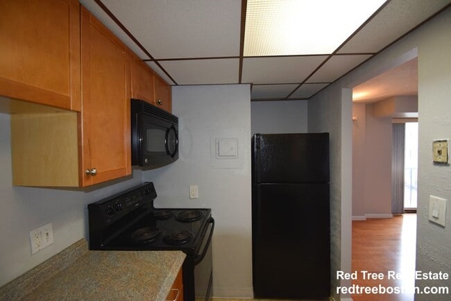 Foto del edificio - 1243 Beacon St