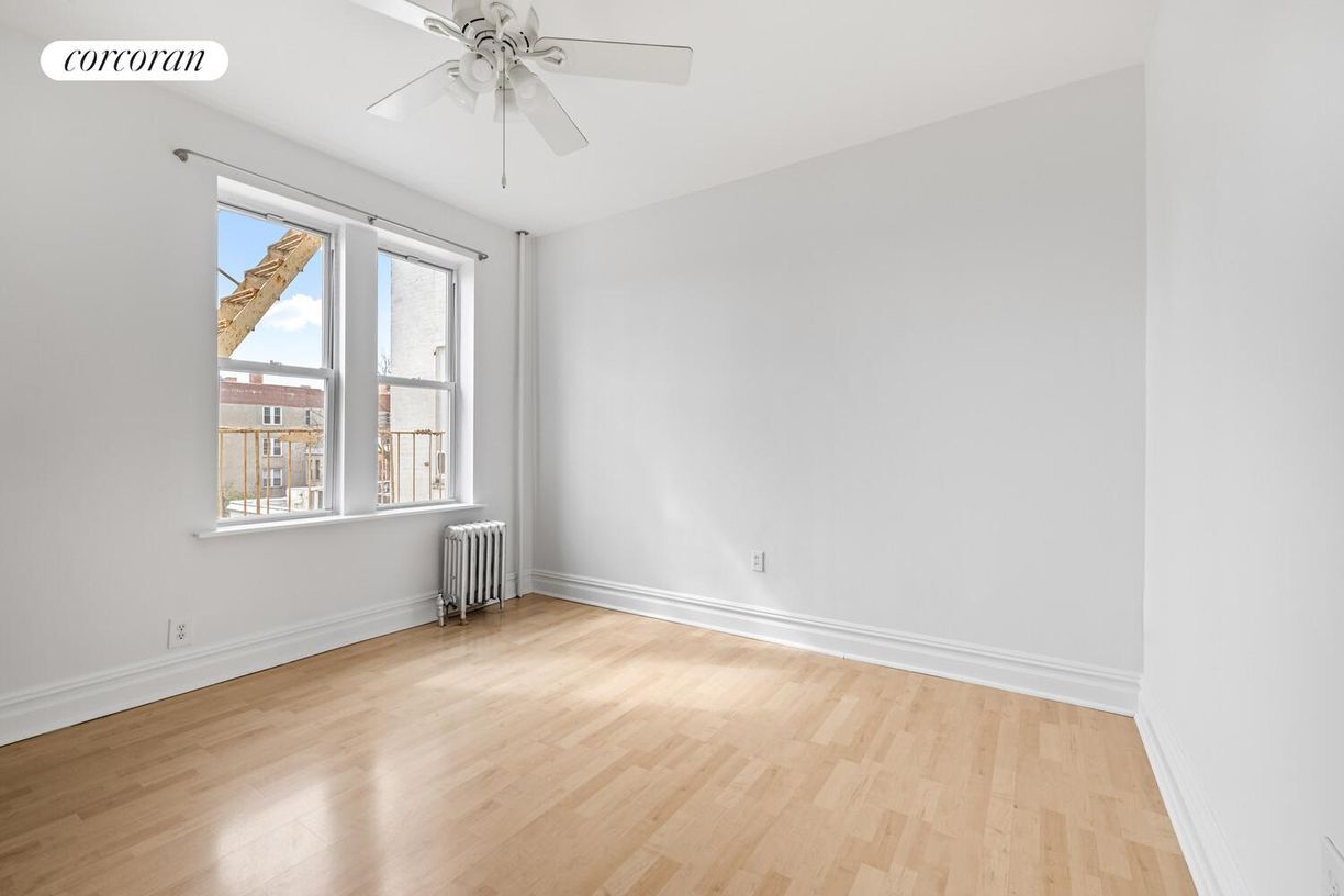 Foto principal - 728 41st St