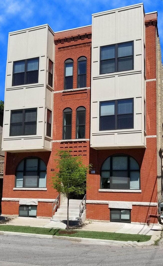 Great 1 Bedroom Apt. Exposed Brick, High Ceilings, All New. Great Location. - Great 1 Bedroom Apt. Exposed Brick, High Ceilings, All New. Great Location.