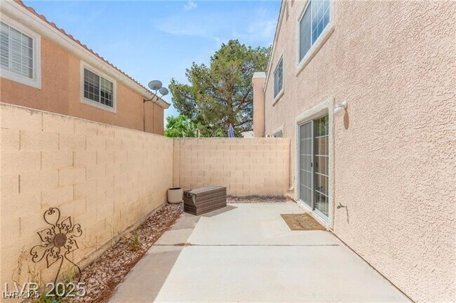 Foto del edificio - 8409 Sewards Bluff Ave