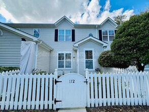 Building Photo - 5813 Wrightsville Ave