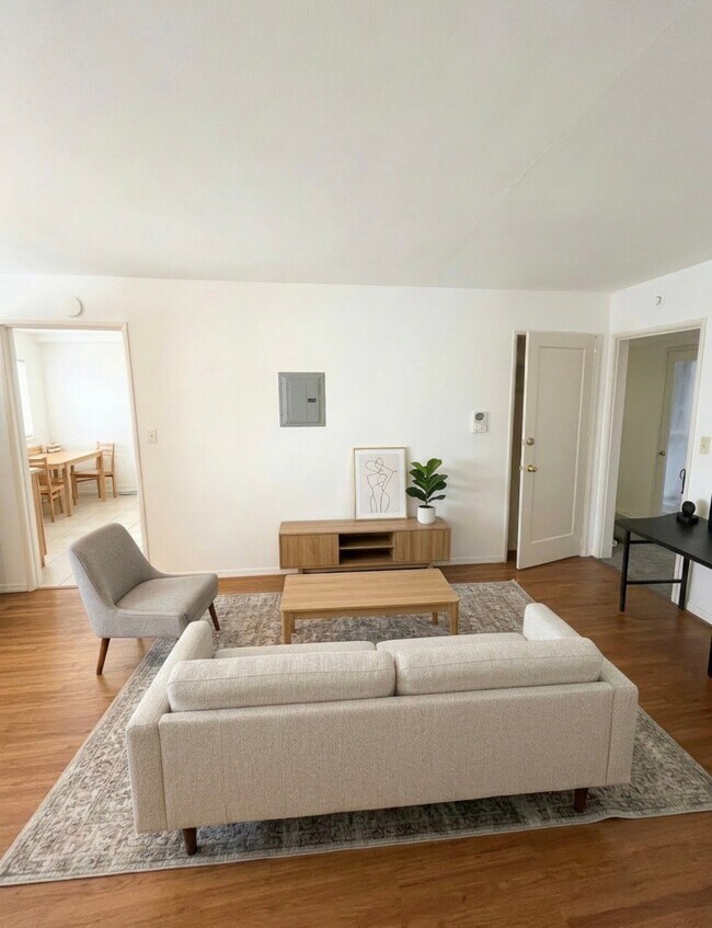 Photo - 1815 Spruce St Apartment
