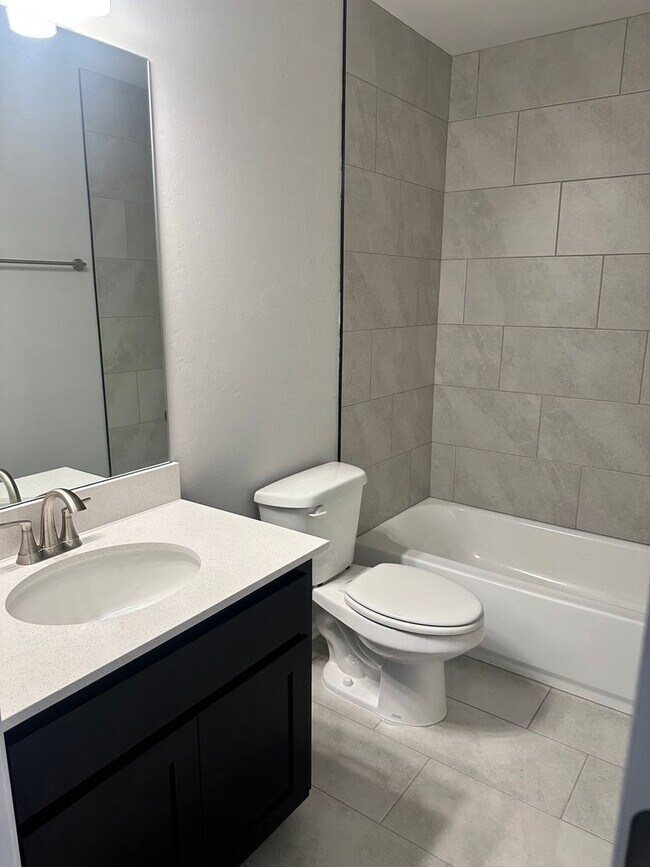 Foto del edificio - 230 SW 34th St