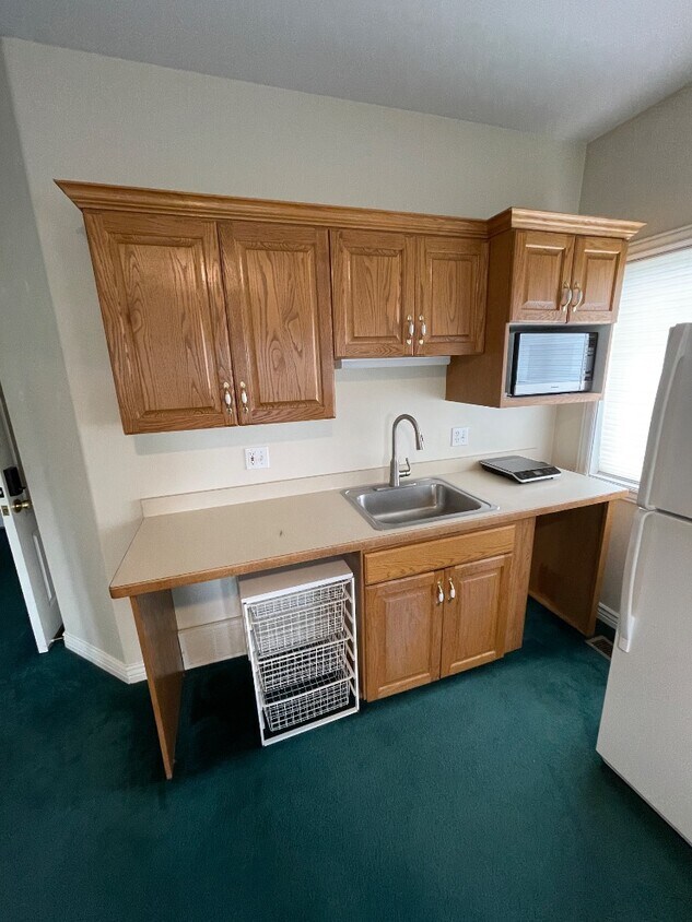 Foto principal - 350 N Fairway Dr
