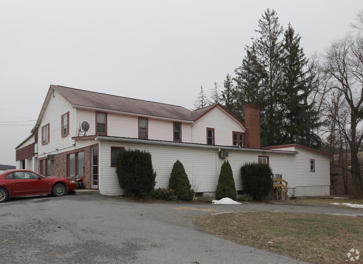 Foto del edificio - 1531 Quaker Valley Rd