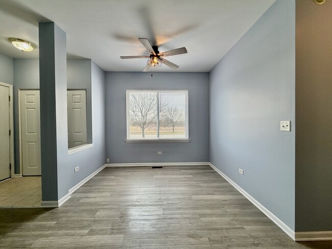 Building Photo - 2479 Montclair Ln