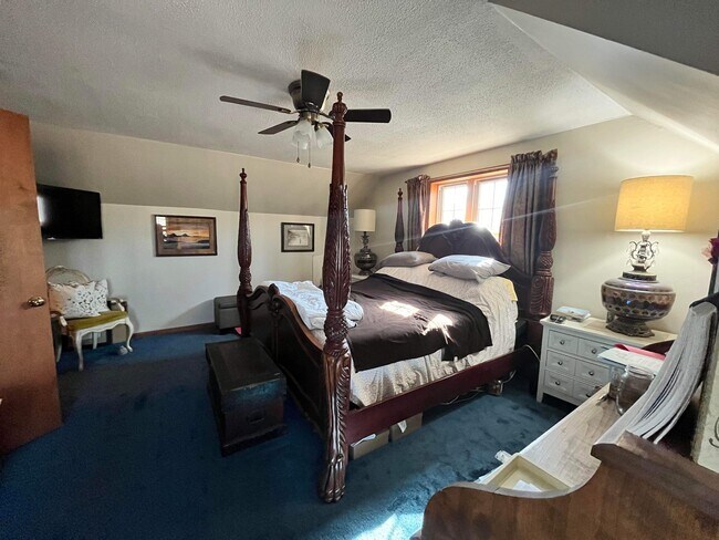 Foto del edificio - 500 Stonegate Ln