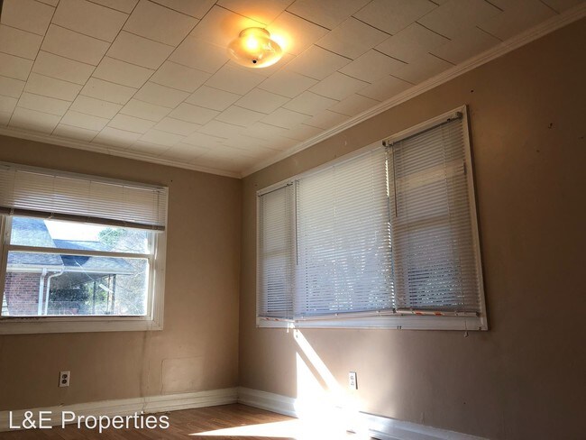 Building Photo - 2 br, 1 bath House - 100 Pepper Lane