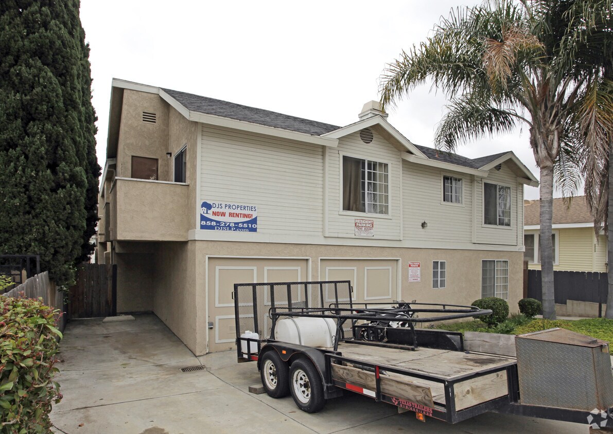 Foto principal - 4422 Alabama St