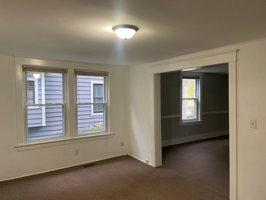 Foto del edificio - 735 Ludlow Ave