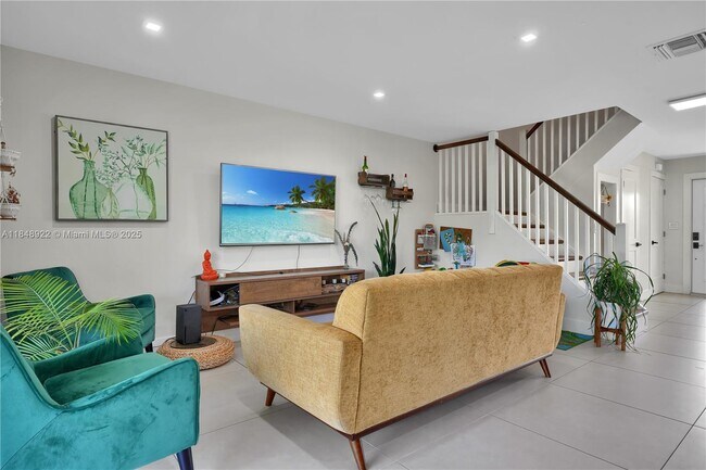Foto del edificio - 8330 SW 154th Ave
