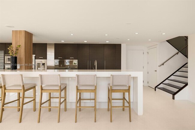Foto del edificio - 55 Merrick Way