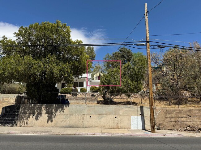 Foto del edificio - 1BR/1BA 740 sq.ft. SHORT TERM RENTAL in Old Bisbee, AZ
