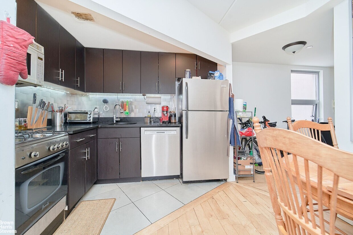 1810 3rd Ave Unit B6D, New York, NY 10029 Room for Rent in New York