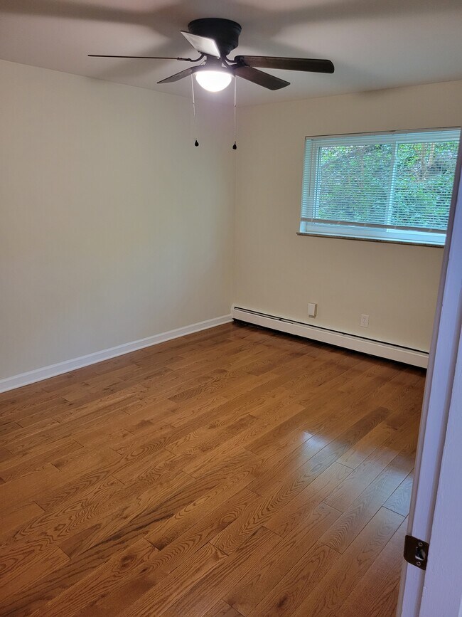 Foto del edificio - 3519 Linwood Ave