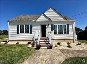 Building Photo - 227 S Marietta St